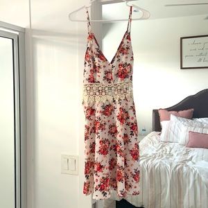 Rue21 floral mid length Summer dress. NEW, size M.